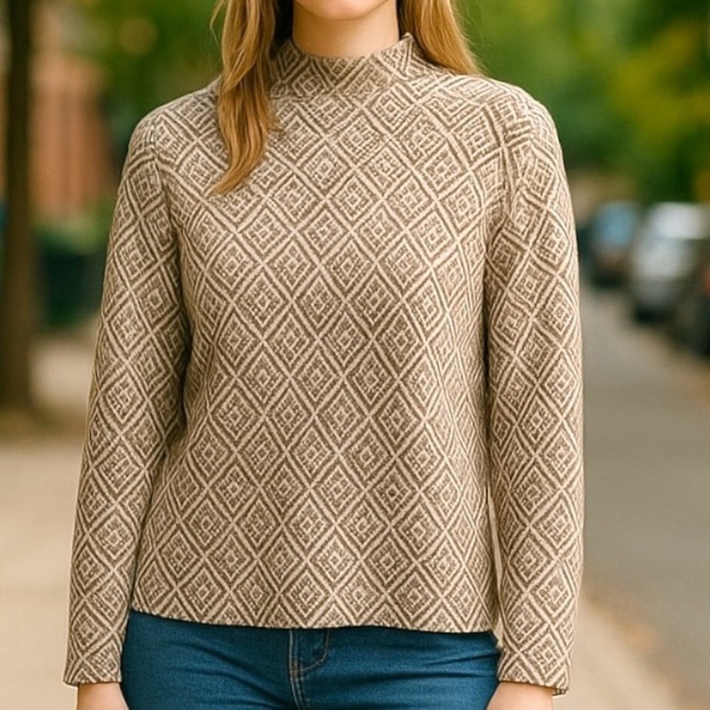 H by Halston Geometric Sweater Size L